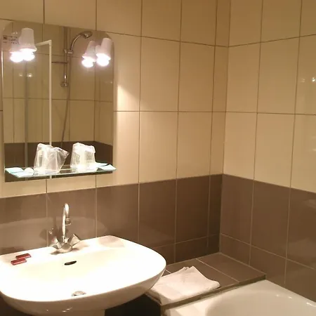 Hotell Portalet 2*
