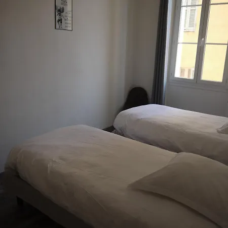 Hotell Portalet Hyères